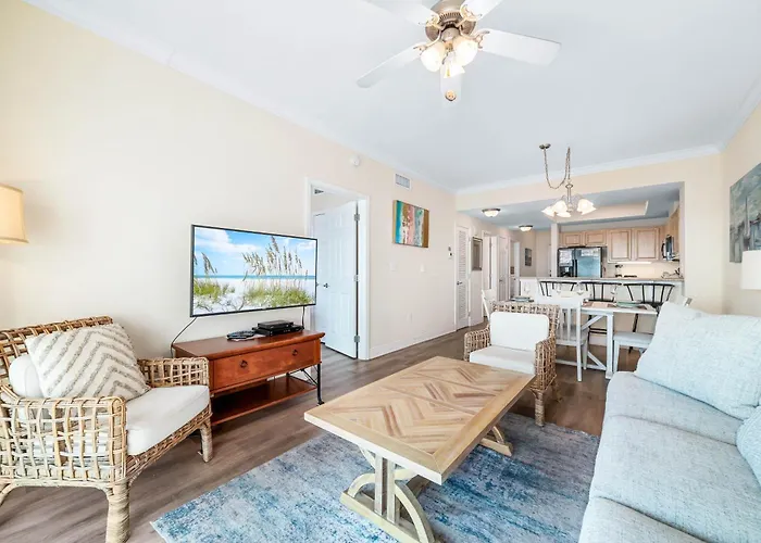 Crystal Tower 1608 Beachfront Pool-lazy River-gulf Views- Snowbird Wanted