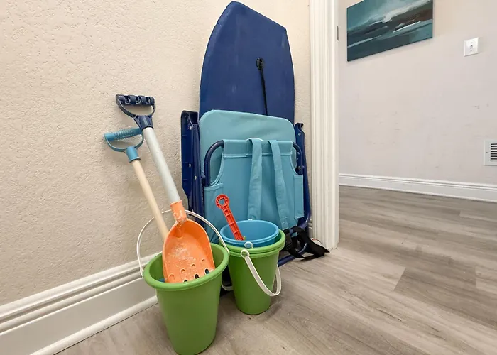 Crystal Tower 1608 Beachfront Pool-lazy River-gulf Views- Snowbird Wanted