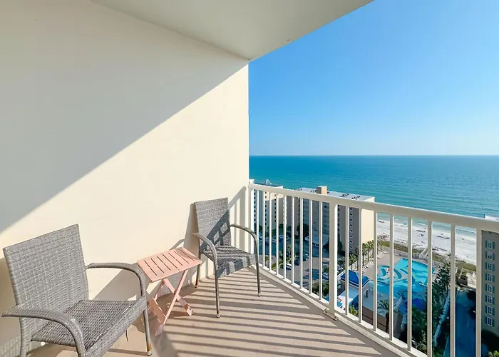 Crystal Tower 1608 Beachfront Pool-lazy River-gulf Views- Snowbird Wanted Apartment
